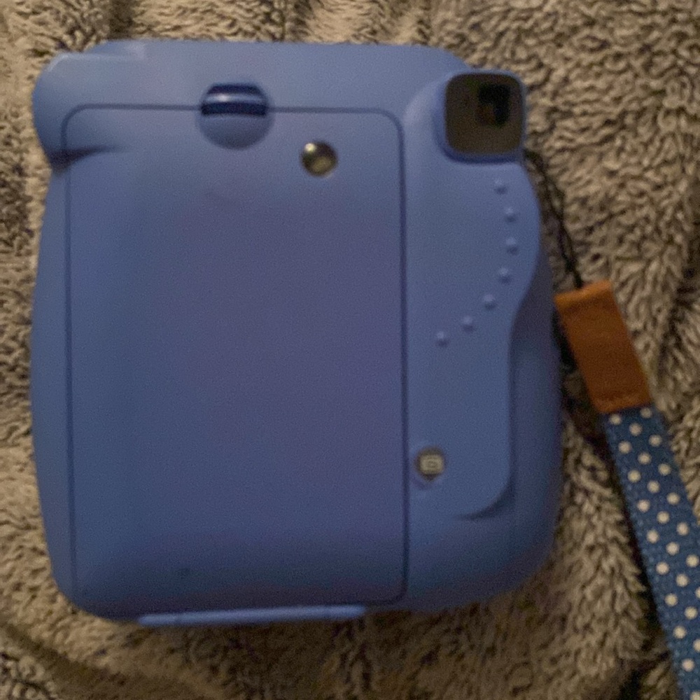 Instax Mini 9 Instant Camera - Picture 2 of 3